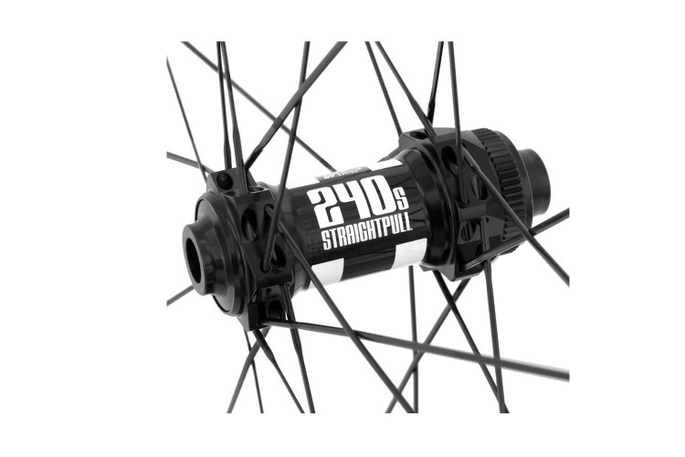 FastForward Outlaw AM 27.5" vorn 15x110 Boost & hinten XD Freilauf 12x142 Centerlock + 6-Loch